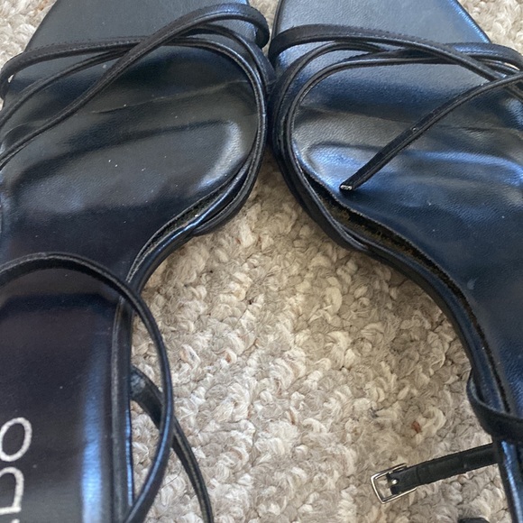 Aldo strappy heels. - Picture 9 of 9